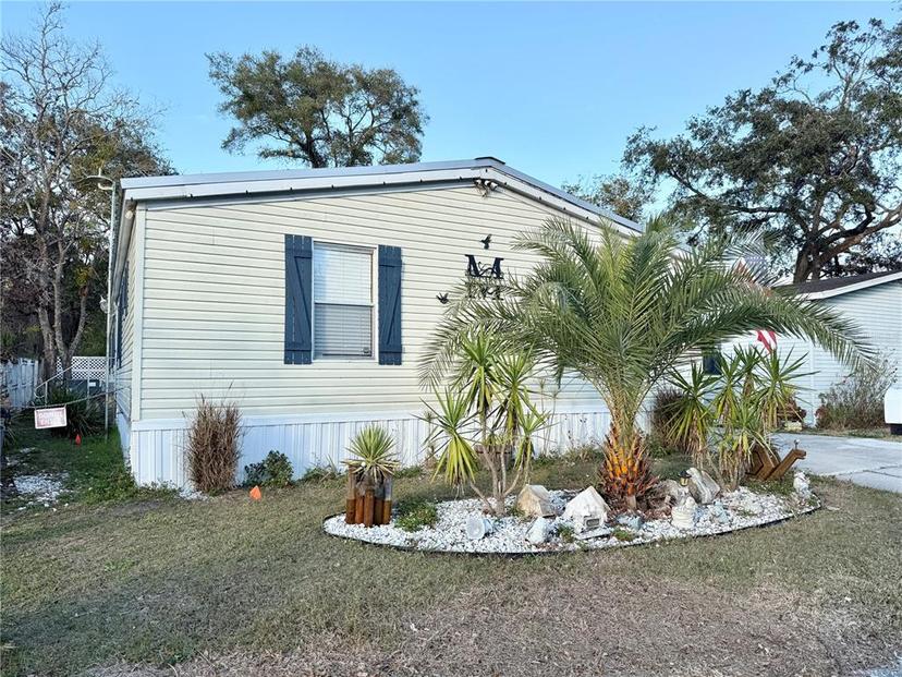 Picture of 10538 Bay Hills Cir, Thonotosassa FL 33592