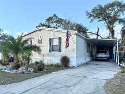 Picture of 10538 Bay Hills Cir, Thonotosassa, FL 33592