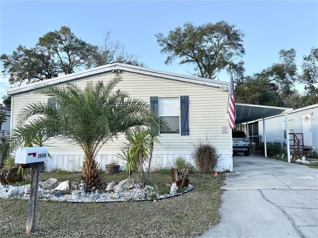 Picture of 10538 Bay Hills Cir, Thonotosassa, FL 33592