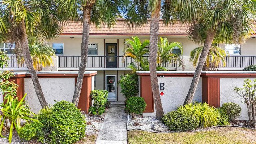 Picture of 2750 E Bay Drive Unit 3B, Largo FL 33771