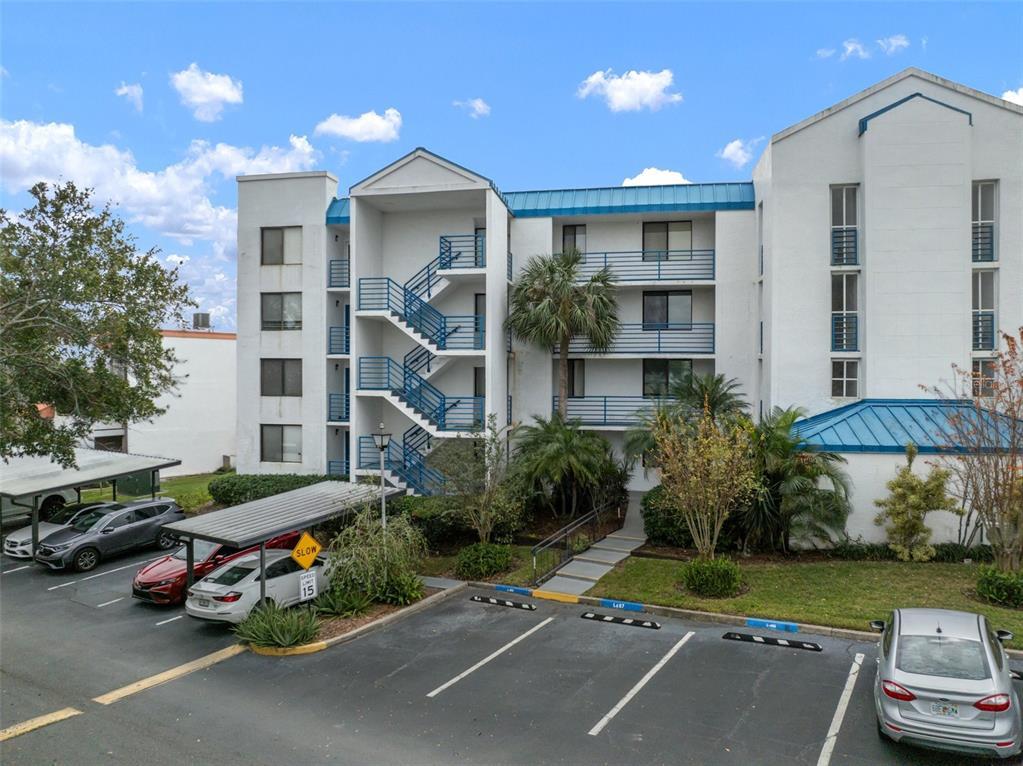 Picture of 2424 W Tampa Bay Boulevard Unit L102, Tampa, FL 33607