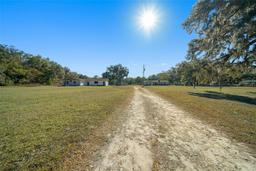 Picture of 4248 NE 175Th Street Road, Citra, FL 32113