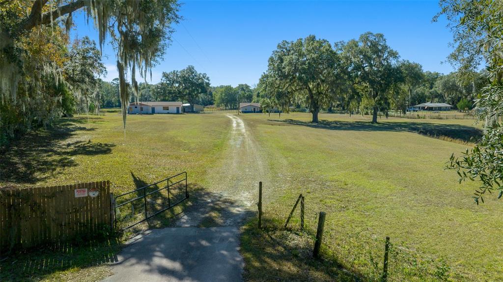 Picture of 4248 NE 175Th Street Road, Citra, FL 32113