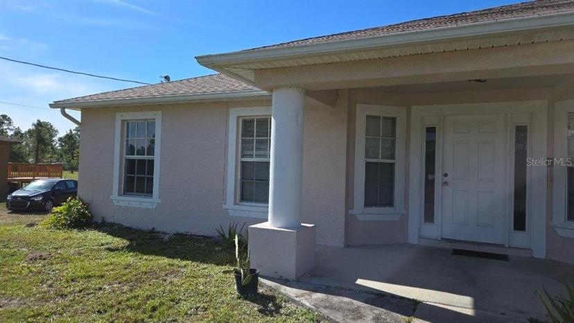 Picture of 915 Poinsettia Avenue, Lehigh Acres FL 33972