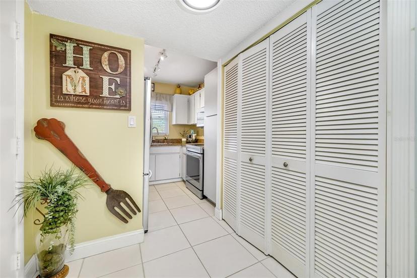 Picture of 231 S Mcmullen Booth Road Unit 54, Clearwater FL 33759