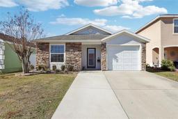 Picture of 12306 NE 48Th Way, Oxford, FL 34484