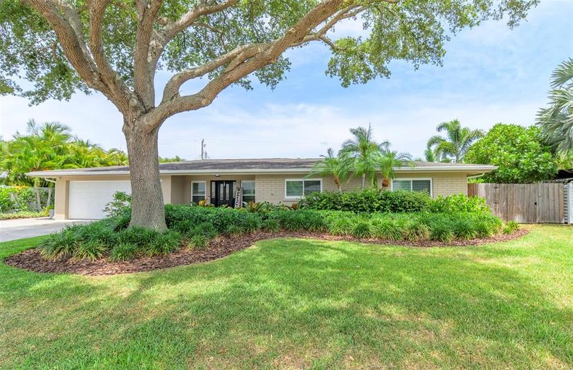 Picture of 2502 Alpine Avenue, Sarasota FL 34239