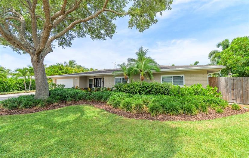 Picture of 2502 Alpine Avenue, Sarasota FL 34239