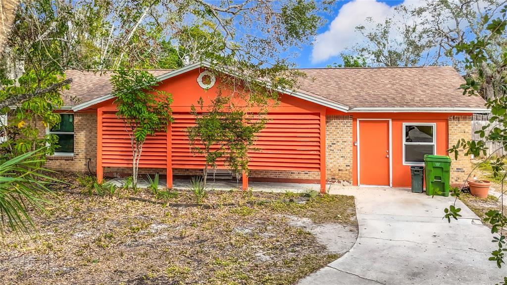 Picture of 70 Horton Circle, Sarasota, FL 34232