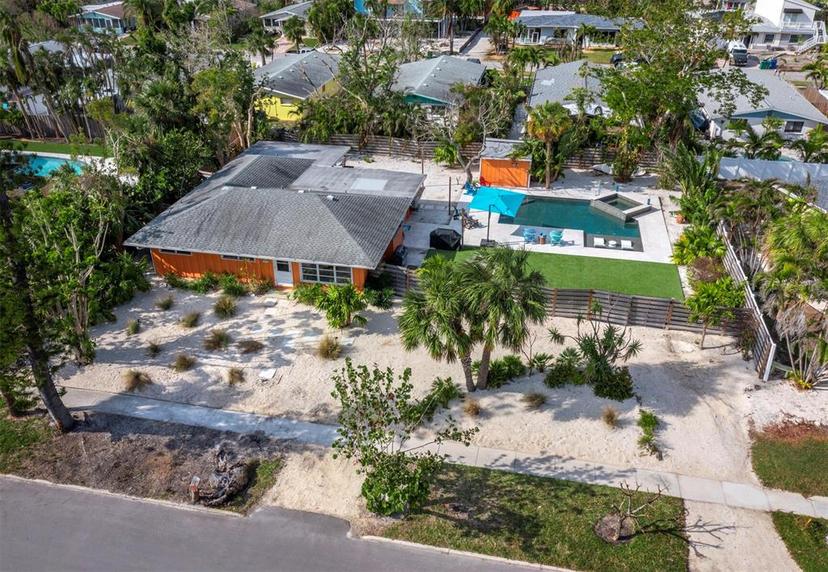 Picture of 711 Russell Street, Longboat Key FL 34228