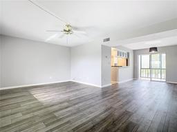 Picture of 1130 N Lake Parker Avenue Unit A302, Lakeland, FL 33805