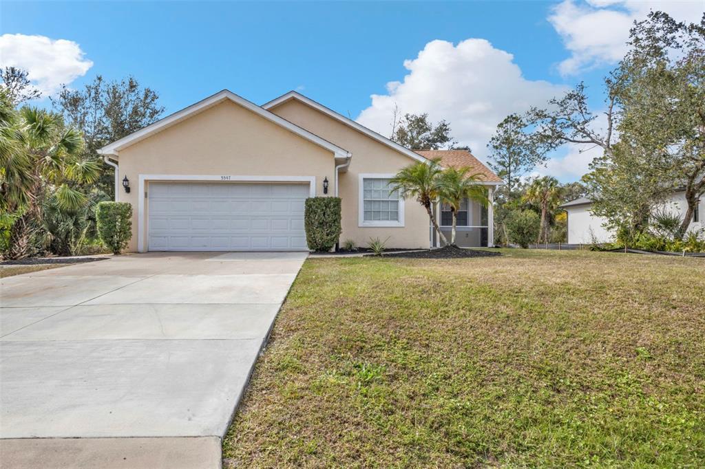 Picture of 5547 Wagon Wheel Drive, North Port, FL 34291