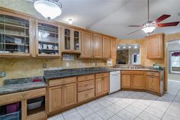 Picture of 4228 Spring Way Circle, Valrico, FL 33596