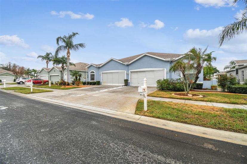 Picture of 11447 Golf Round Drive, New Port Richey FL 34654