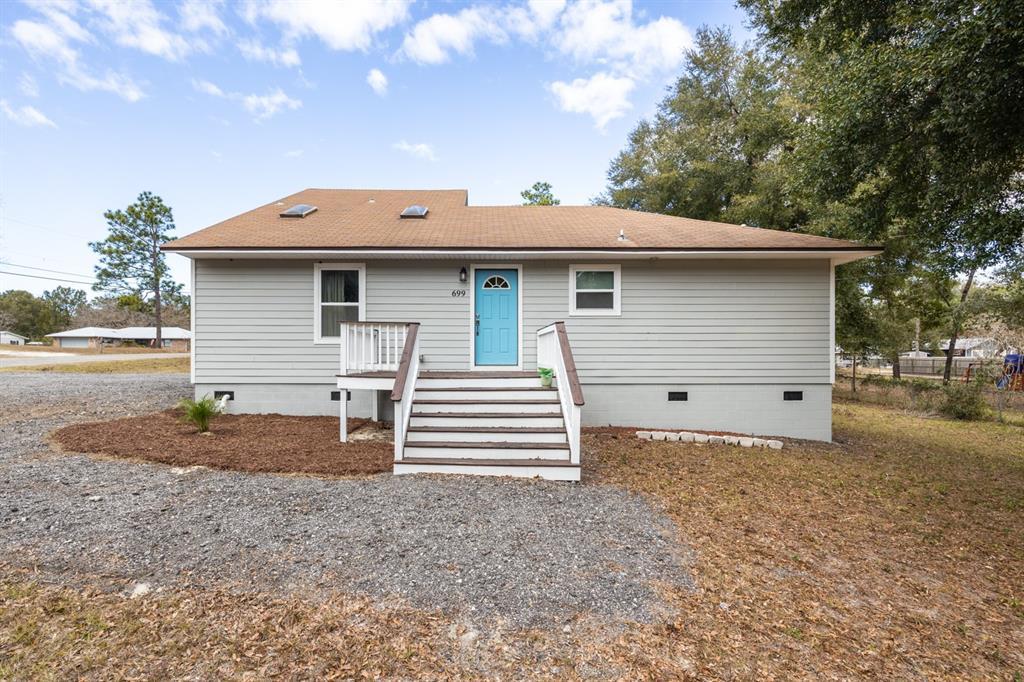 Picture of 699 SE County Road 18A, Starke, FL 32091