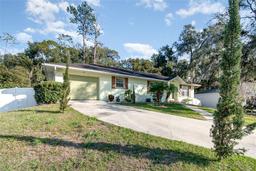 Picture of 109 Wynot Way, Deland, FL 32724