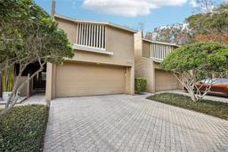 Picture of 13810 Mill Cove Circle, Tampa, FL 33618