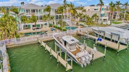 Picture of 644 Boca Ciega Isle Drive, St Pete Beach, FL 33706