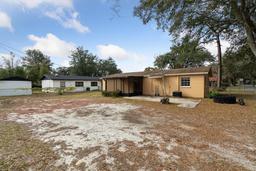 Picture of 1039 SE 19Th Terrace, Gainesville, FL 32641