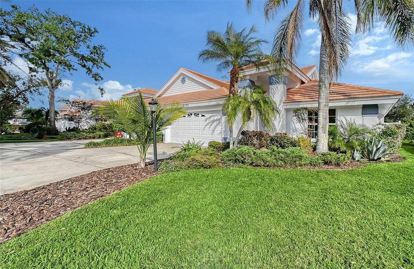 Picture of 6723 Approach Road Unit 35, Sarasota FL 34238