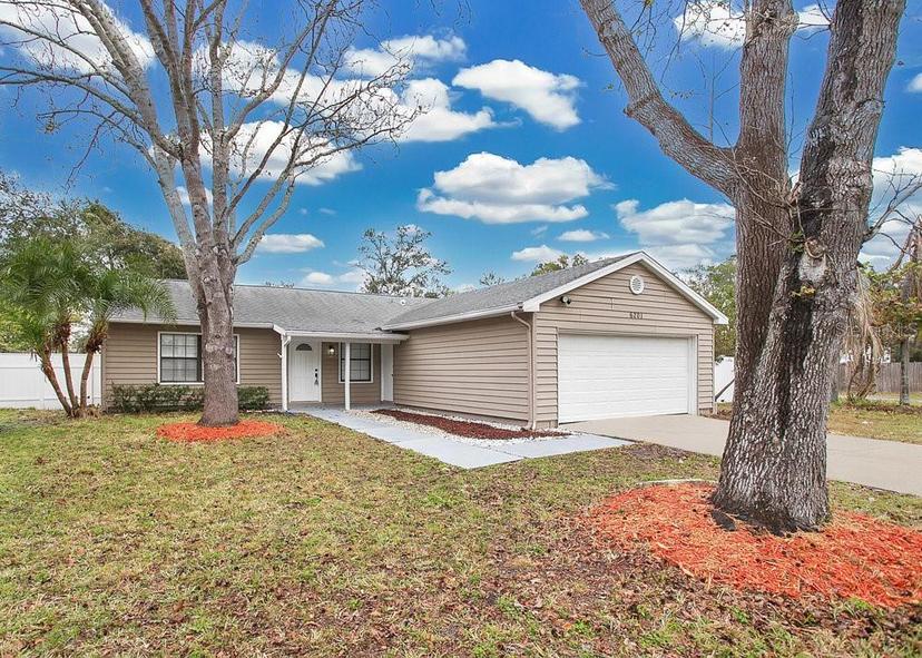 Picture of 6201 Cedarbrook Drive N, Pinellas Park FL 33782