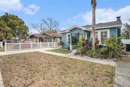 Picture of 8907 N Boulevard, Tampa, FL 33604