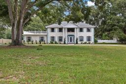 Picture of 1001 Edgemont Place, Brandon, FL 33511