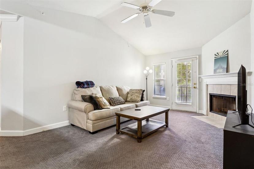 Picture of 18119 Sterling Gate Circle Unit 18119, Tampa FL 33647