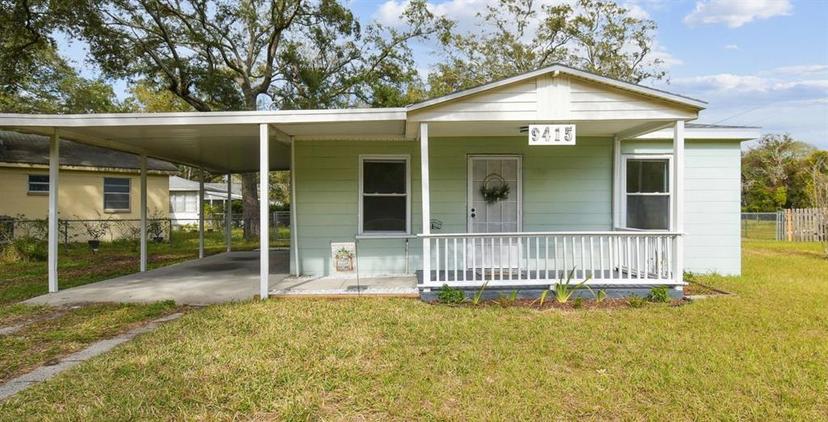 Picture of 9415 Forest Hills Drive, Tampa FL 33612