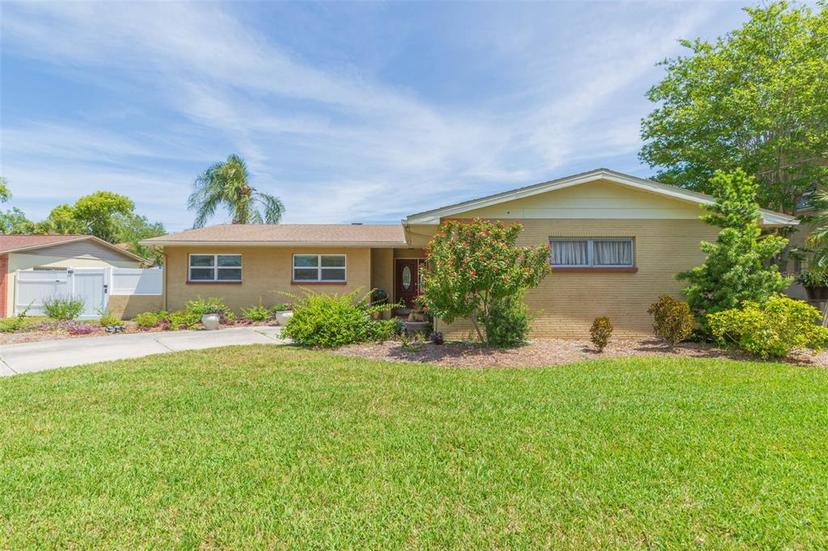 Picture of 8310 Archwood Circle, Tampa FL 33615