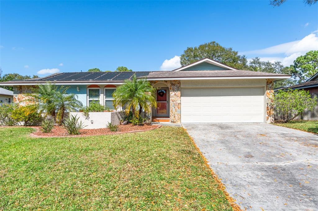 Picture of 8460 Parkwood Boulevard, Seminole, FL 33777