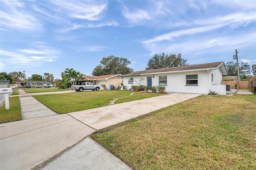 Picture of 9850 55Th Way N, Pinellas Park FL 33782