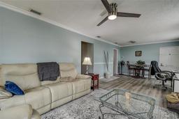 Picture of 8358 Candlewood Road, Seminole, FL 33777