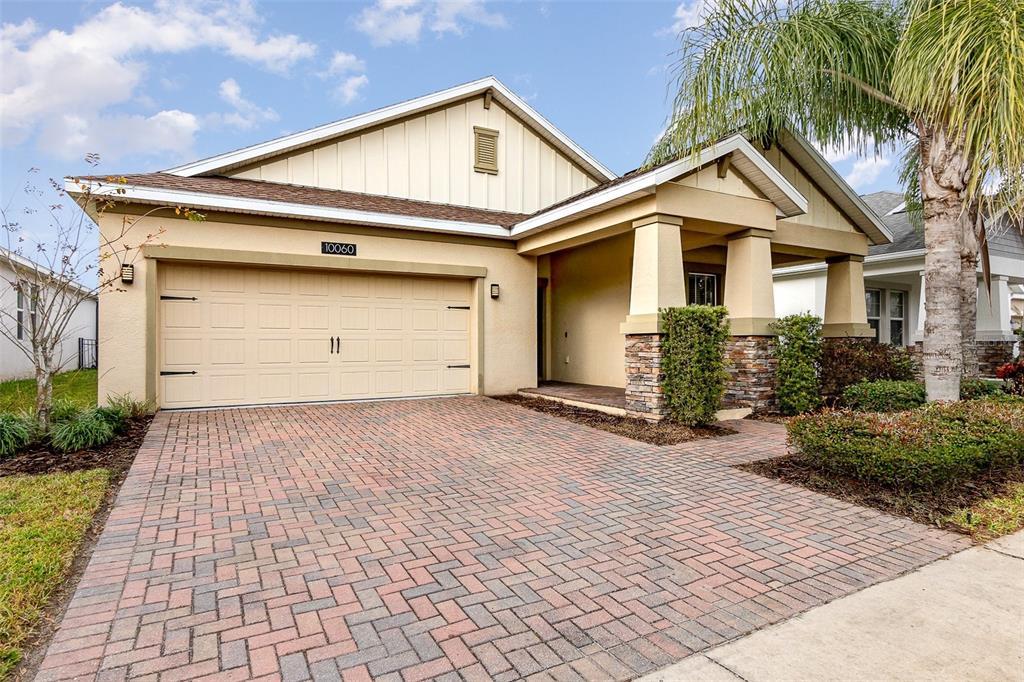 Picture of 10060 Pecan Hickory Way, Orlando, FL 32832