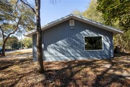 Picture of 8250 Swan Lake Road, Melrose, FL 32666