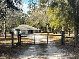 Picture of 3209 NE 53Rd Terrace, High Springs, FL 32643