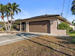 Picture of 1305 SE 30Th Street, Cape Coral, FL 33904