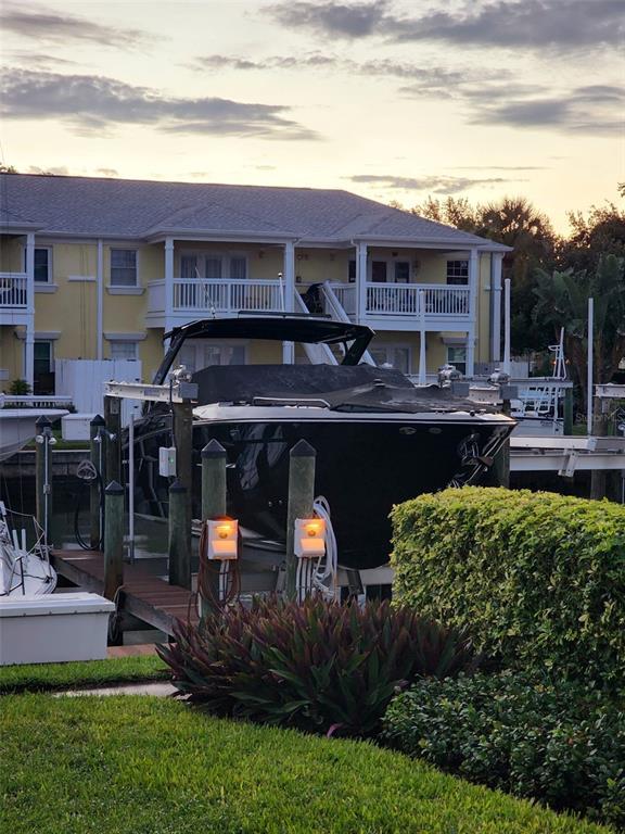 Picture of 172Ss Coquina Key Drive Se Unit 172Ss, St Petersburg, FL 33705