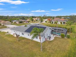 Picture of 12950 SW Pembroke Circle S, Lake Suzy, FL 34269