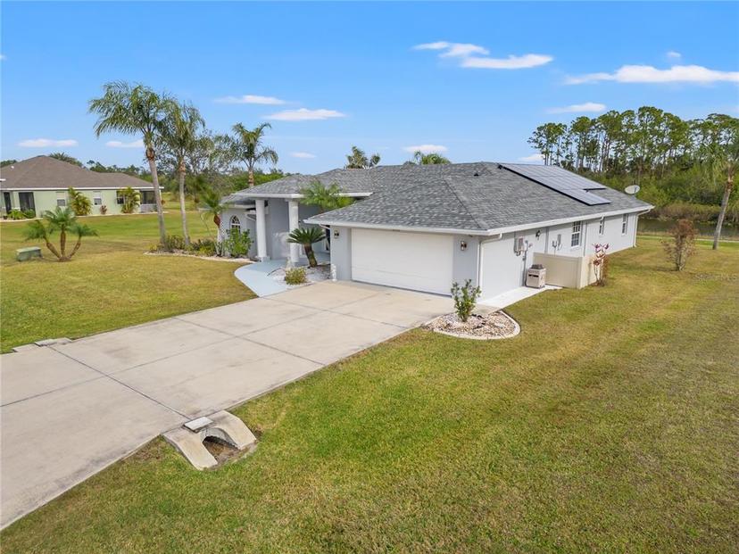 Picture of 12950 SW Pembroke Circle S, Lake Suzy FL 34269