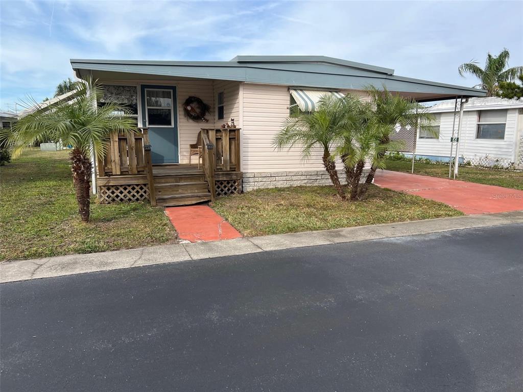 Picture of 11300 124Th Avenue Unit 165, Largo, FL 33778