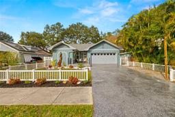 Picture of 1030 Charles Street, Clearwater, FL 33755