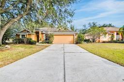 Picture of 4020 Concord Way, Plant City, FL 33566