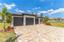 Picture of 1418 SW 1St Place, Cape Coral, FL 33991