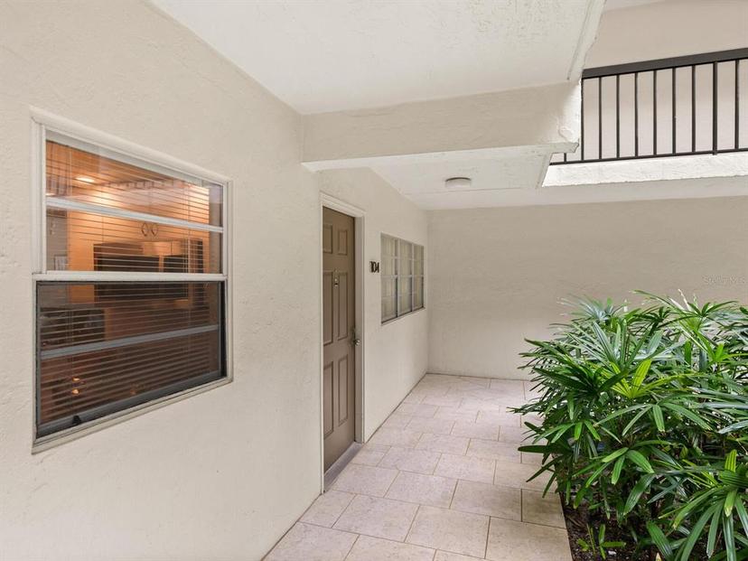 Picture of 3240 Gulf Of Mexico Drive Unit B104, Longboat Key FL 34228