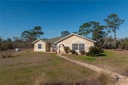 Picture of 6850 SE 143Rd Court, Morriston, FL 32668