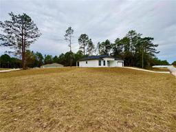 Picture of 2430 W Andromedae Drive, Dunnellon, FL 34433