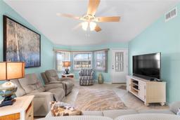 Picture of 3273 Pebble Bend Drive, Lakeland, FL 33810