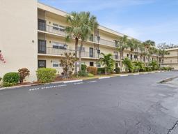 Picture of 11485 Oakhurst Drive Unit 1100-312, Largo, FL 33774