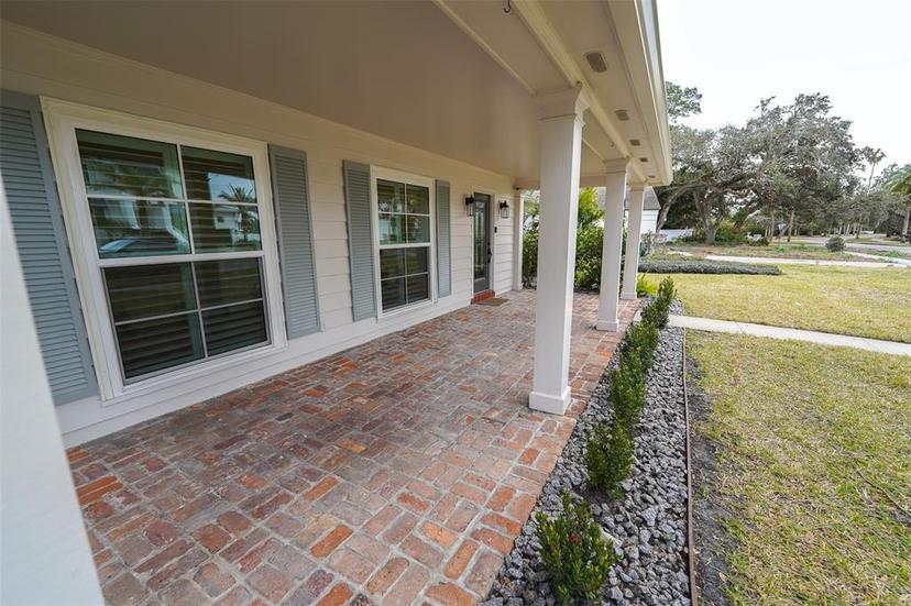 Picture of 414 S Shore Crest Drive, Tampa FL 33609